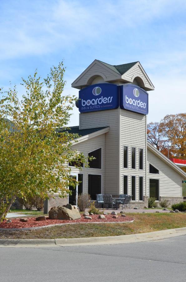 Boarders Inn And Suites By Cobblestone Hotels - Fayette Экстерьер фото